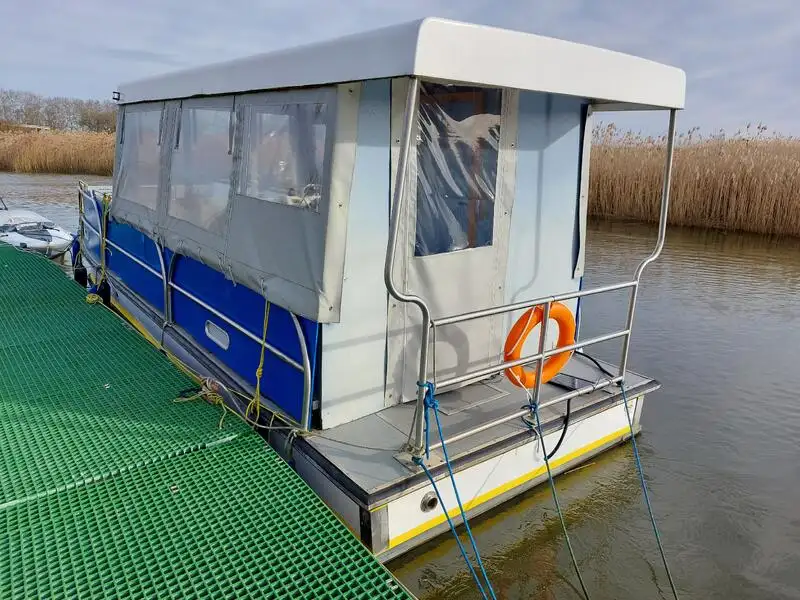 Buque de ferry en venta