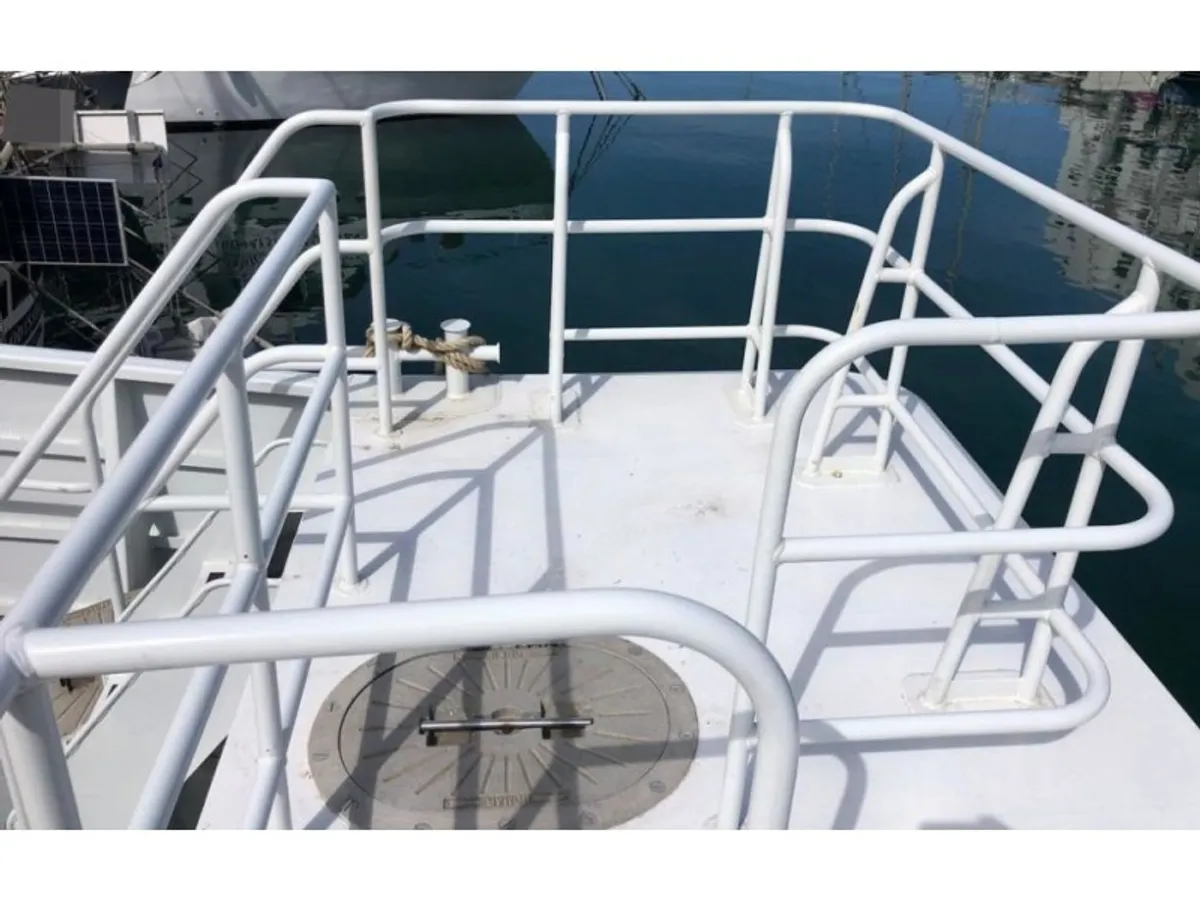 Lancha de tripulación en venta