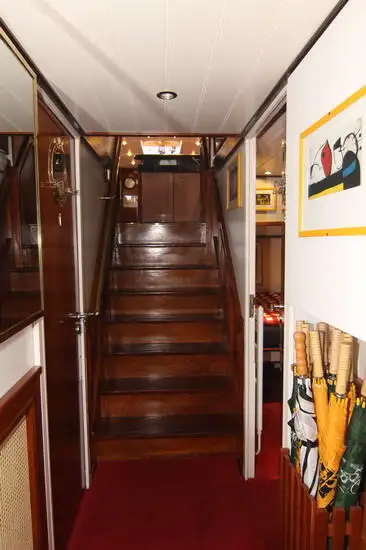 Buque de crucero en venta