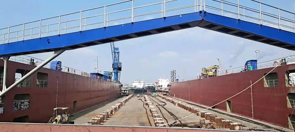 Dique flotante en venta