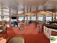 Buque de crucero en venta