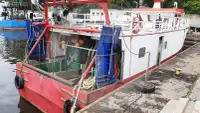 Buque transportador de peces vivos en venta