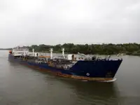 Oil/Chemical tanker en venta