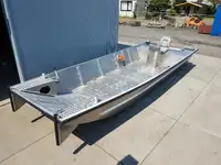 Lancha de desembarco, tanque en venta