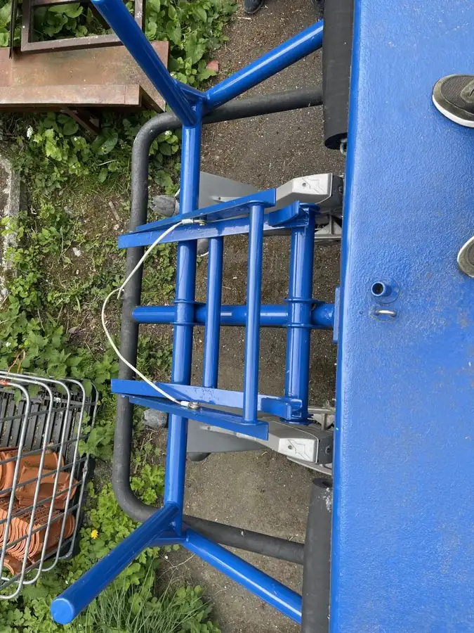 Patrullera en venta