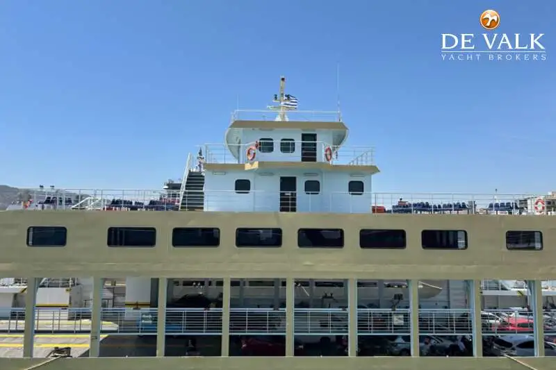 Buque de ferry en venta