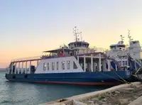 Barco de transbordador en venta