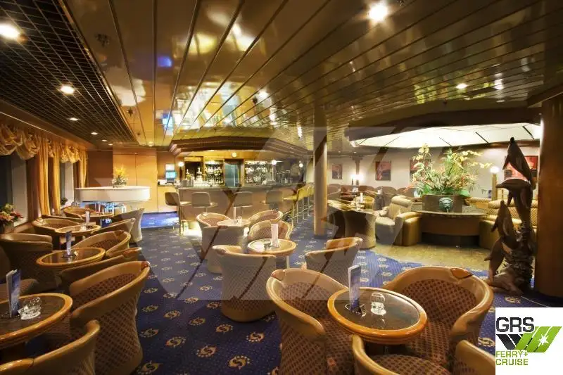 Buque de crucero en venta