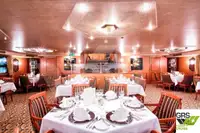 Buque de crucero en venta