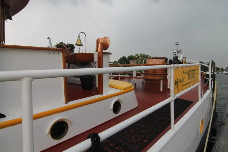Buque de crucero en venta