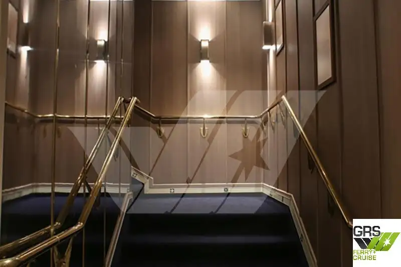 Buque de crucero en venta