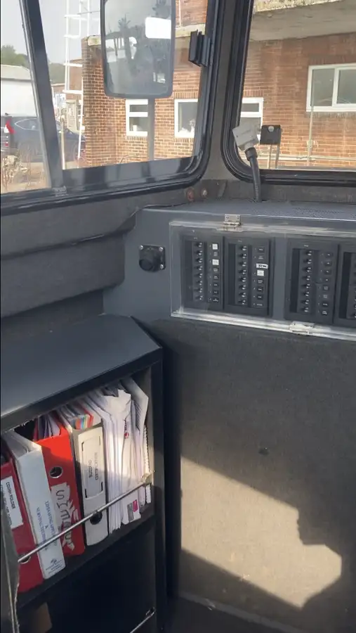 Buque portacontenedores en venta