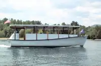 Barco de transbordador en venta