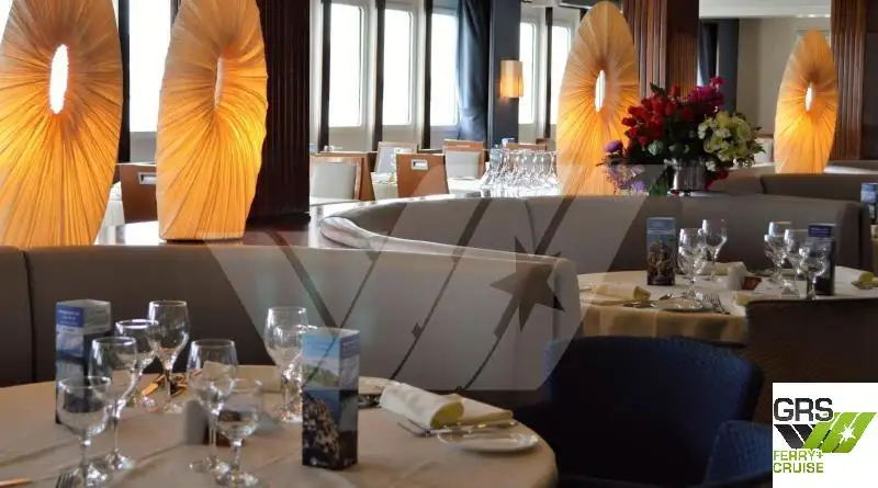 Buque de crucero en venta
