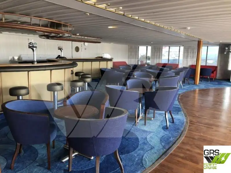 Buque de crucero en venta