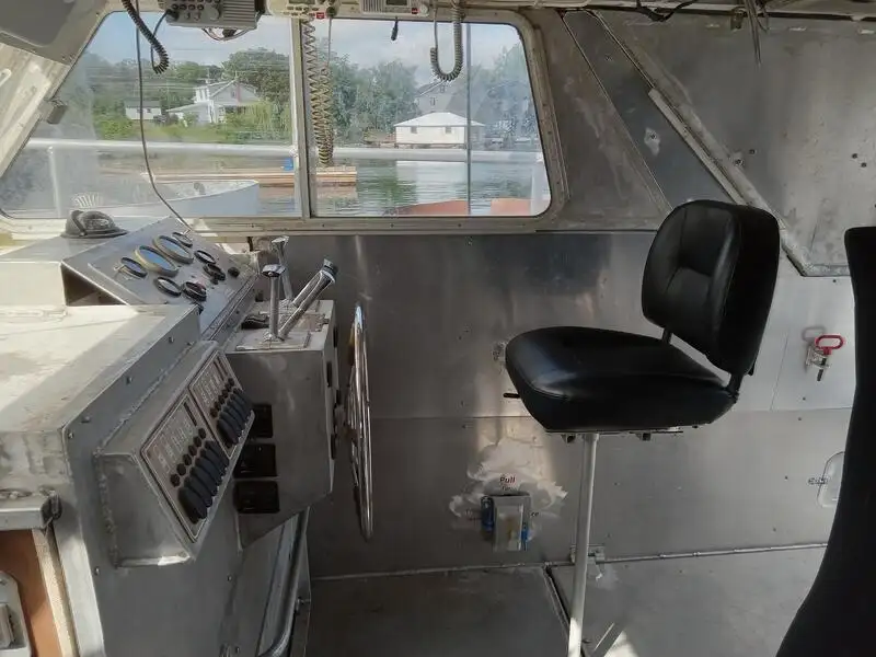 Lancha de tripulación en venta
