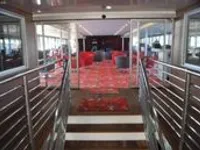 Buque de crucero en venta