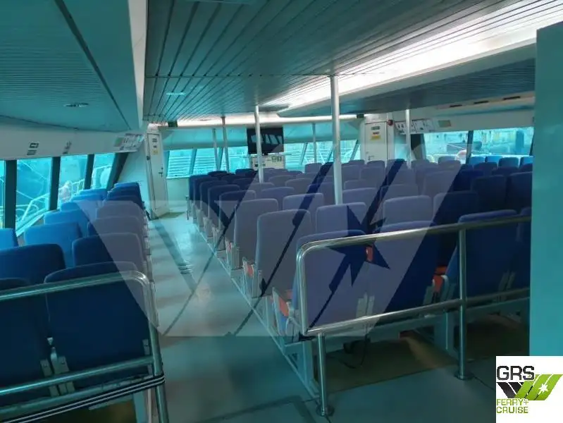 Buque de pasajeros en venta