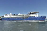 Hotel flotante en venta