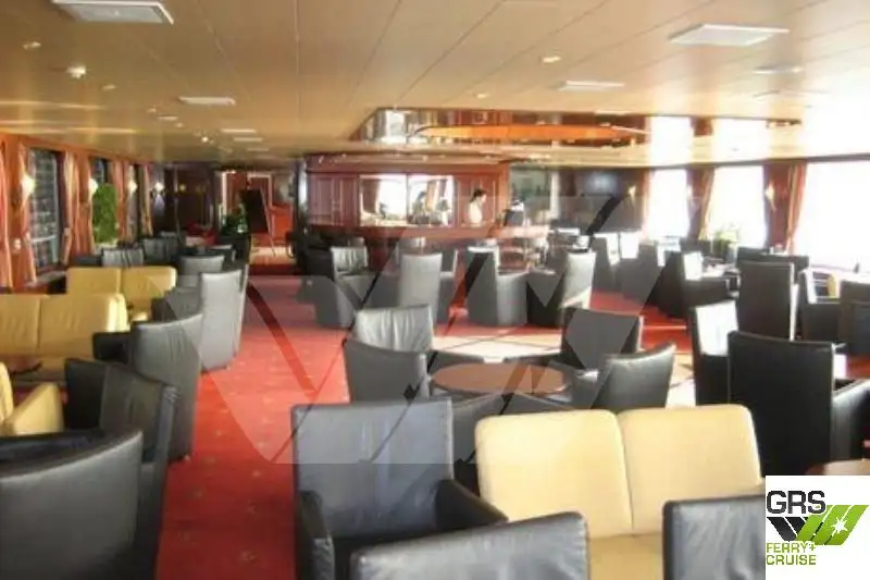 Buque de crucero en venta