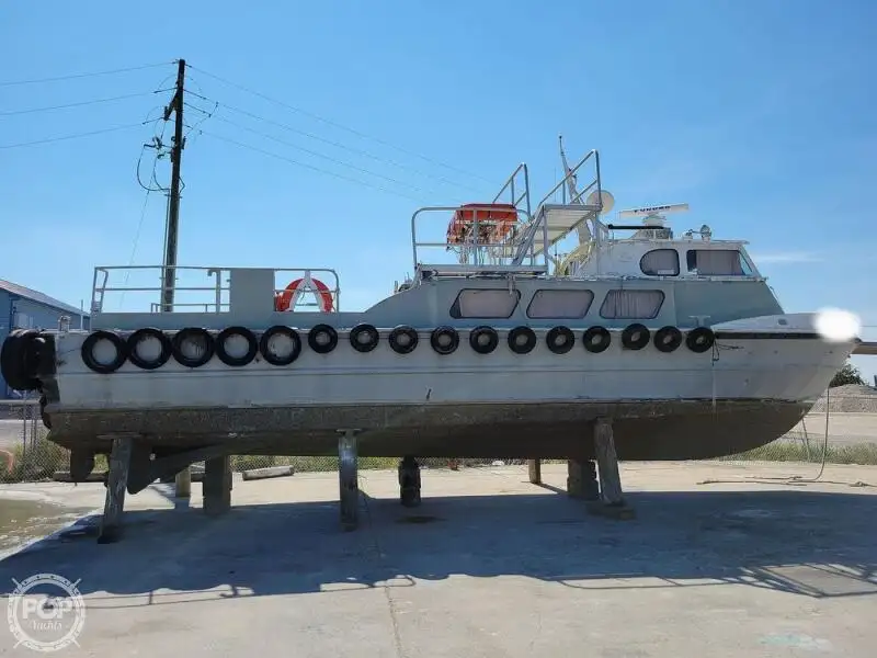 Lancha de tripulación en venta