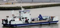Buque portacontenedores en venta