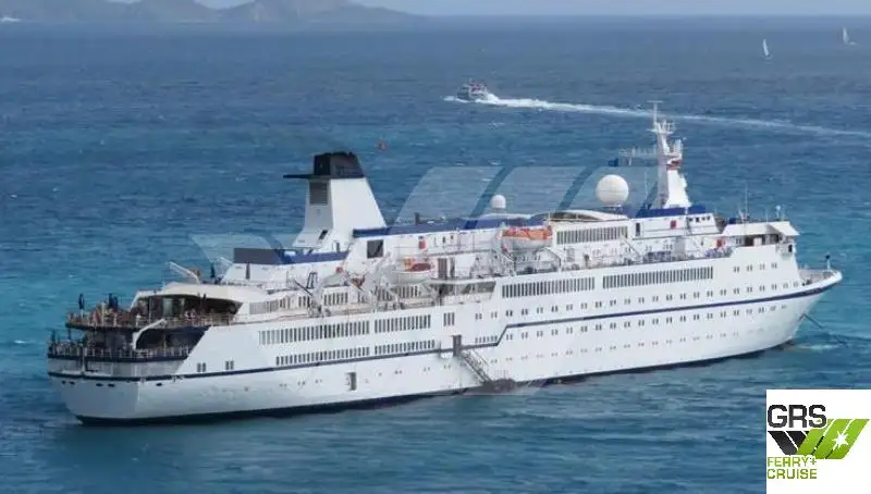 Buque de crucero en venta