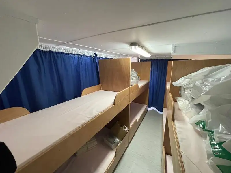 Buque portacontenedores en venta