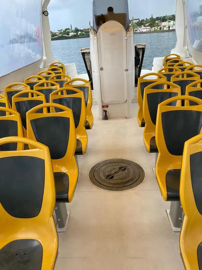 Buque de ferry en venta
