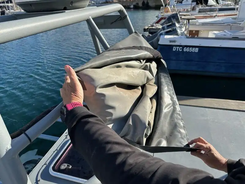 Patrullera en venta