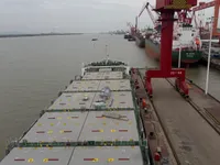 Buque portacontenedores en venta
