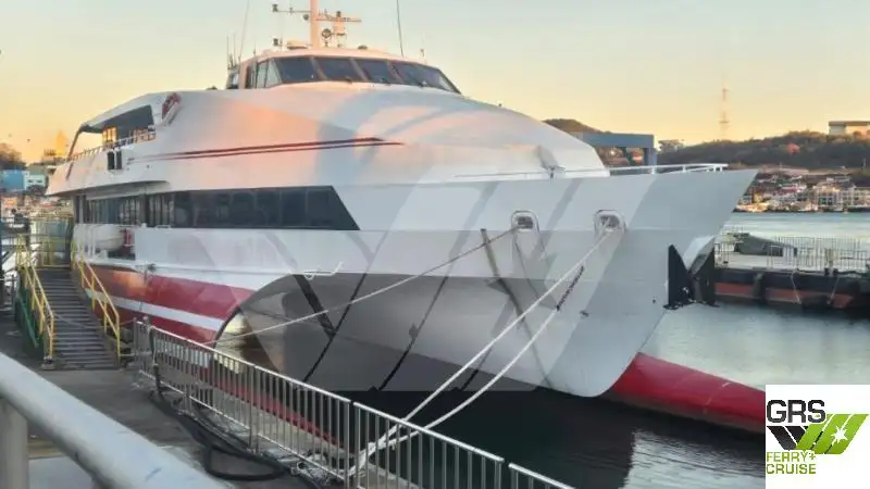Buque de crucero en venta