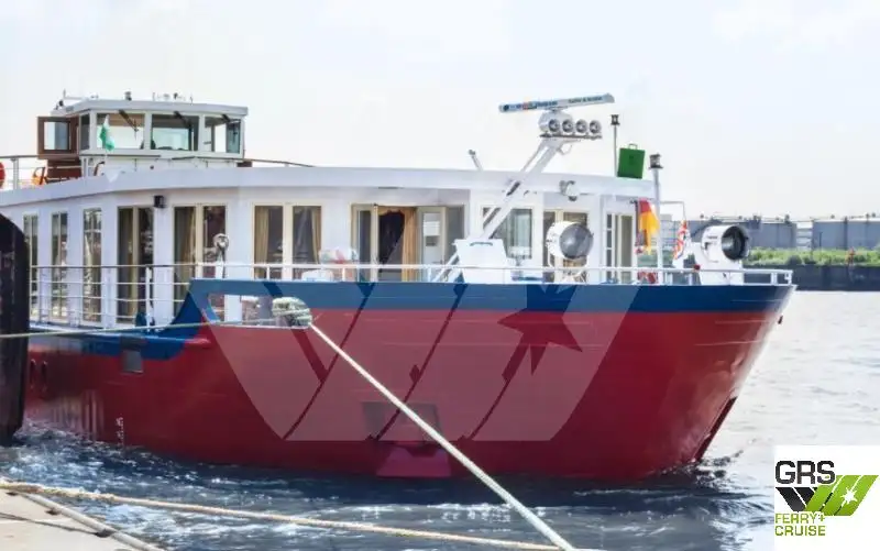 Buque de crucero en venta