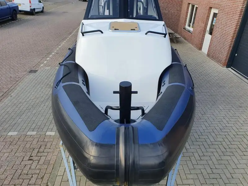 Bote inflable rígido en venta