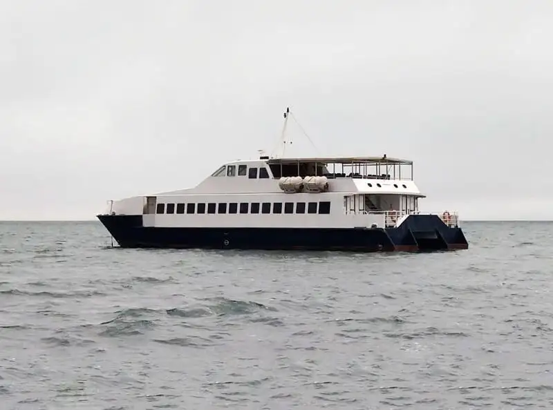 Buque de ferry en venta