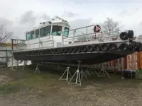 Barco de tripulación en venta