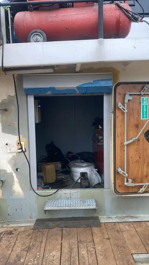 Barcos de trabajo en venta
