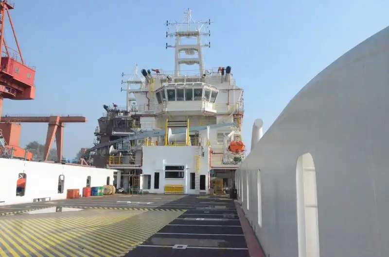 Barco de suministro en venta