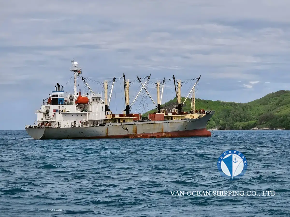 Barco frigorífico en venta