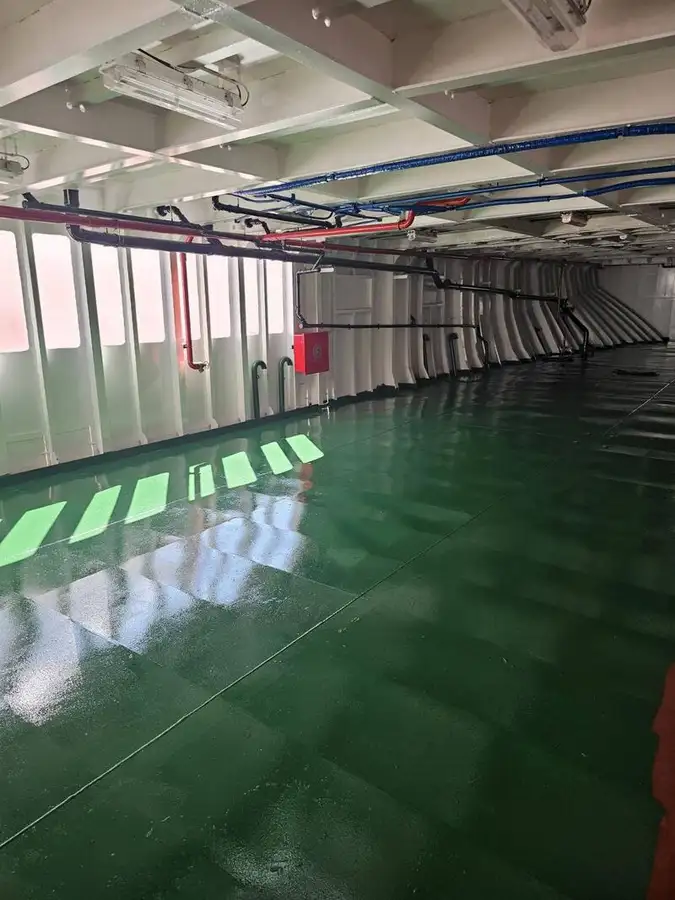 Barco RoPax en venta