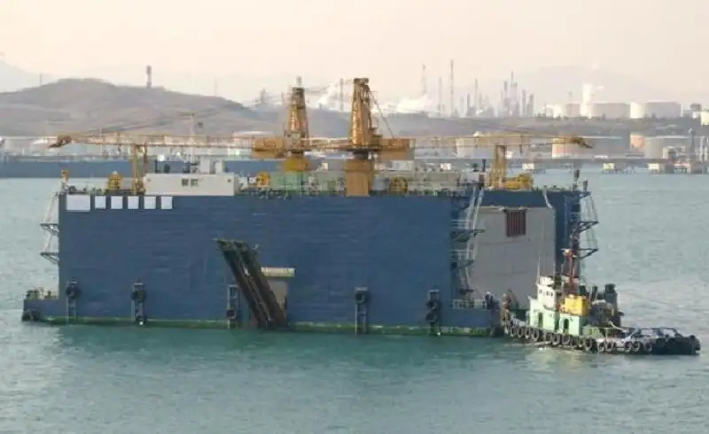 Muelle flotante en venta