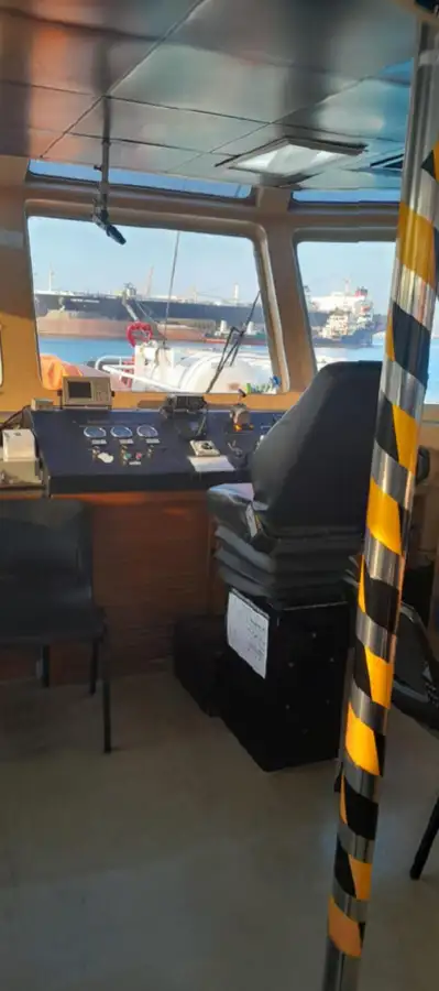 Barco de tripulación en venta