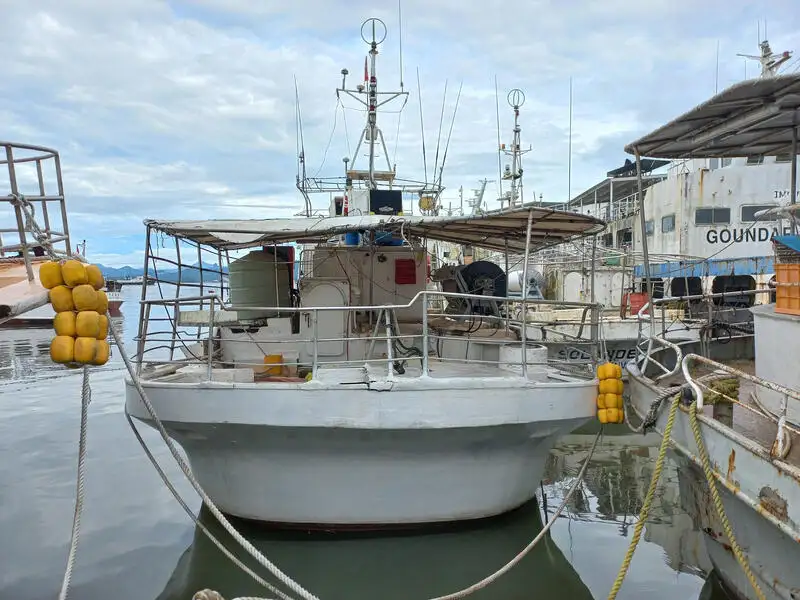 Buque palangrero en venta