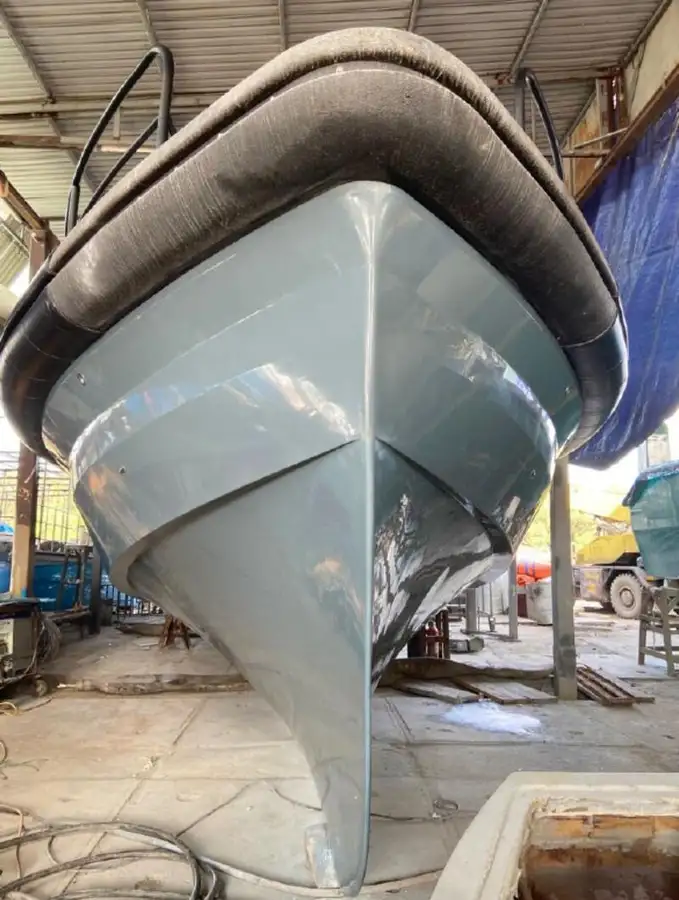 Barco de tripulación en venta