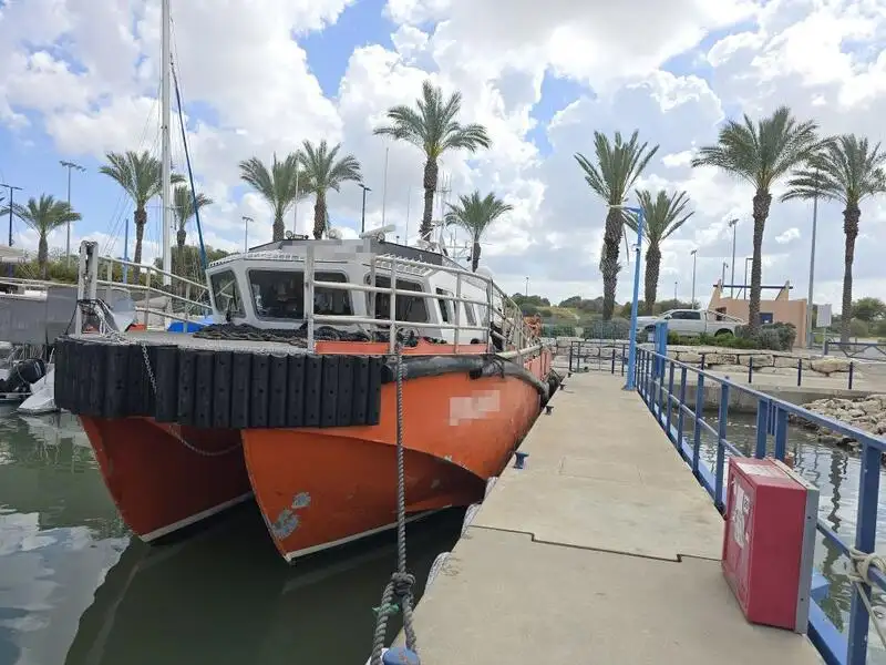 buque de parque eólico en venta