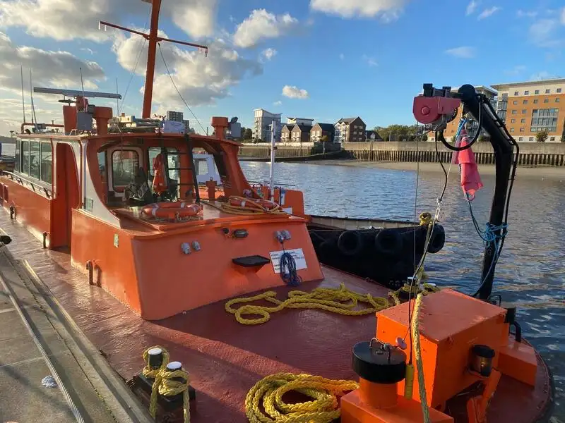 Buque de encuesta en venta