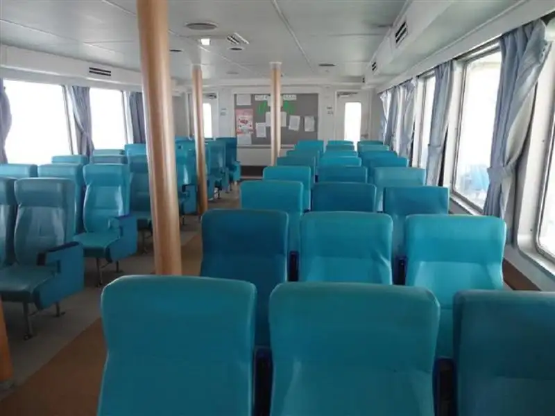 Barco RORO en venta