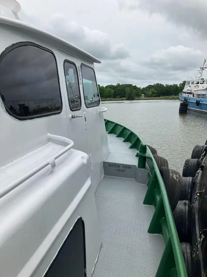 Barco de tripulación en venta