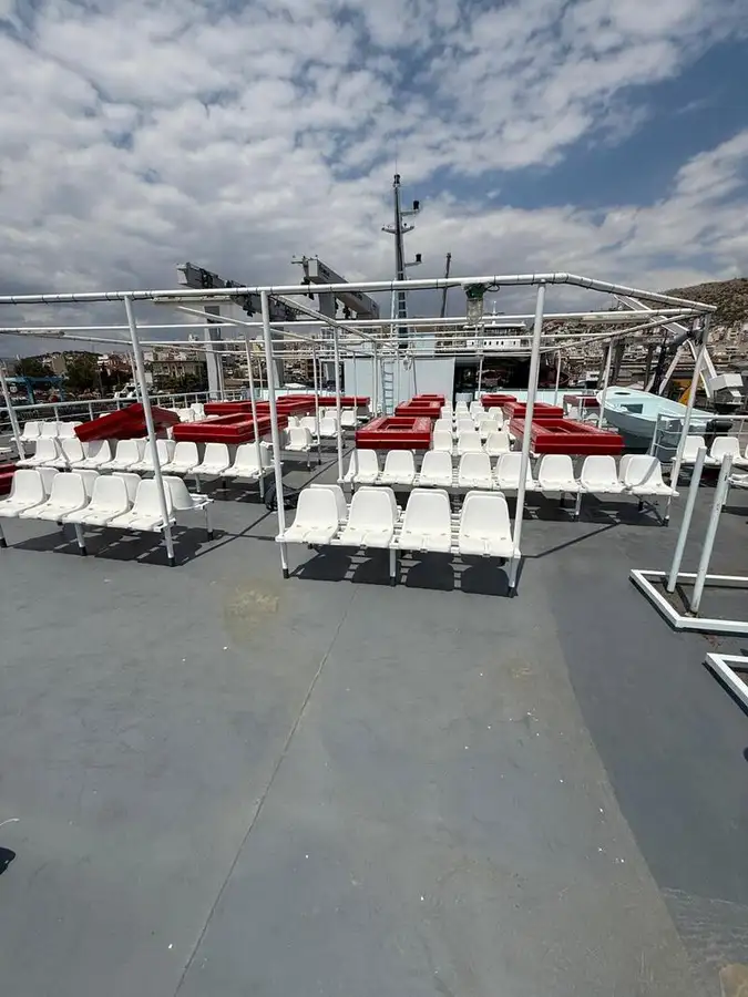 Barco RoPax en venta
