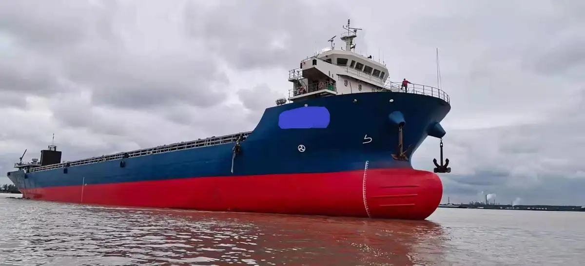 Barco mercante en venta